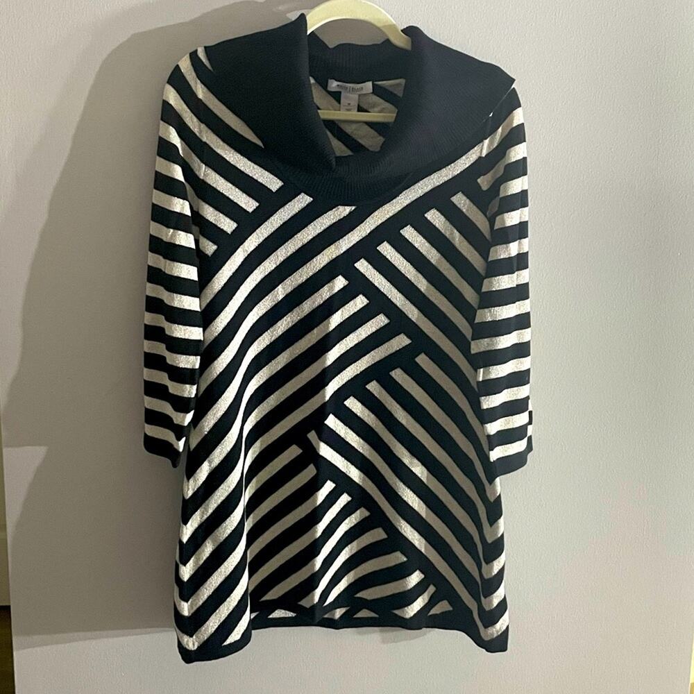 White House Black Market Shimmer Tunic Sweater Women’s Medium NWT 3/4 Sleeve
